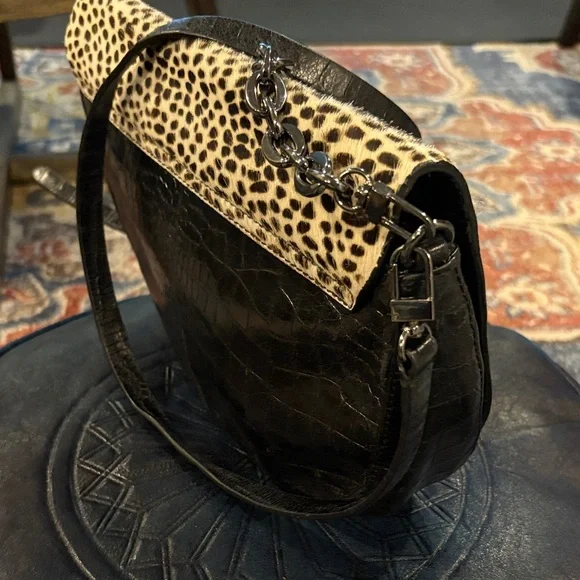 Leopard Print Crossbody Bag with Black Strap - Picture 14 of 15
